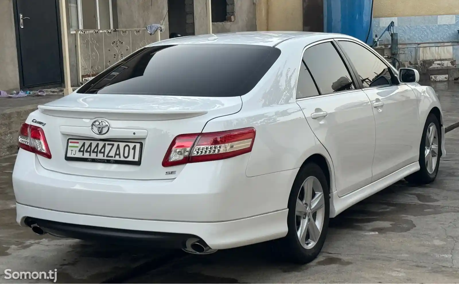 Toyota Camry, 2010-5