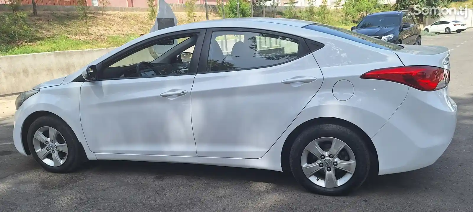 Hyundai Elantra, 2013-3