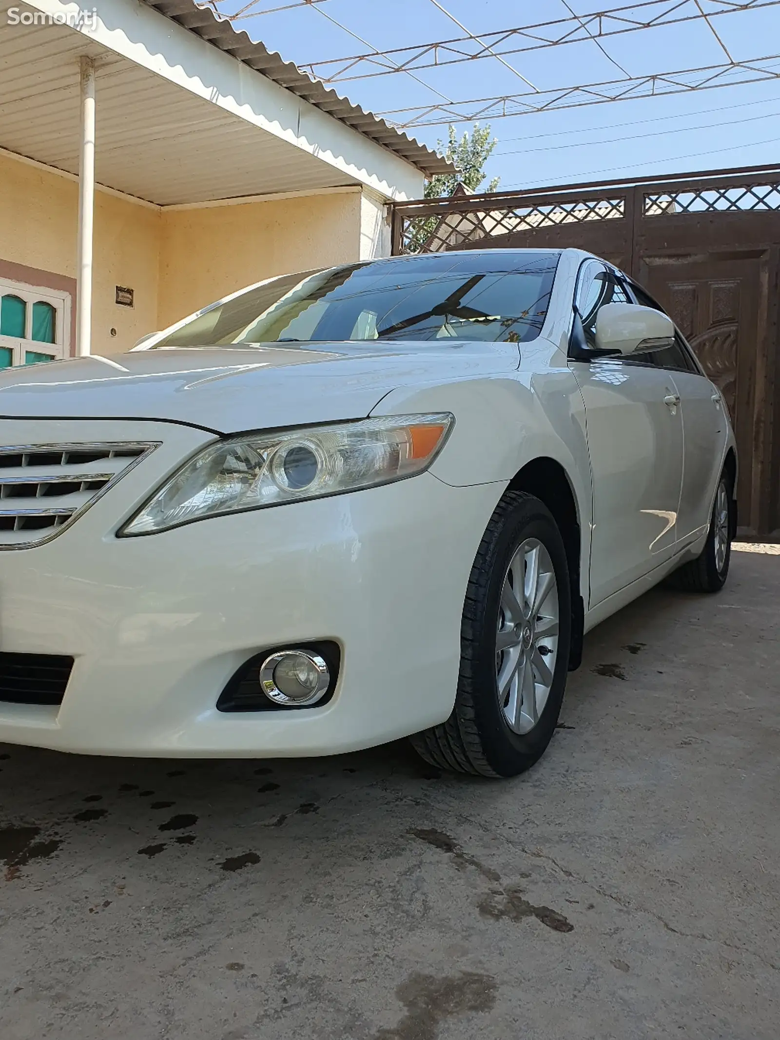 Toyota Camry, 2010-4