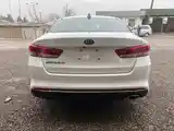 Kia Optima, 2016-5