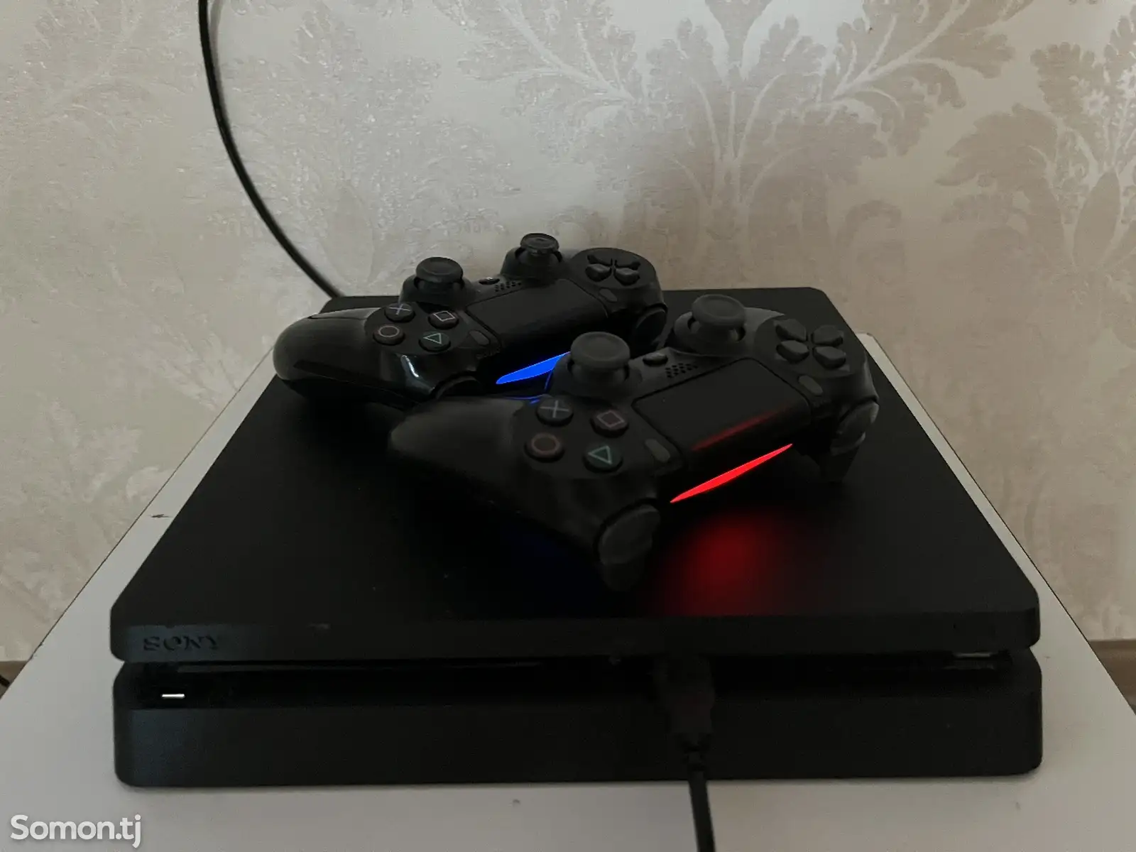 Игровая приставка Sony PlayStation 4 Slim