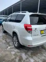 Toyota RAV 4, 2010-5