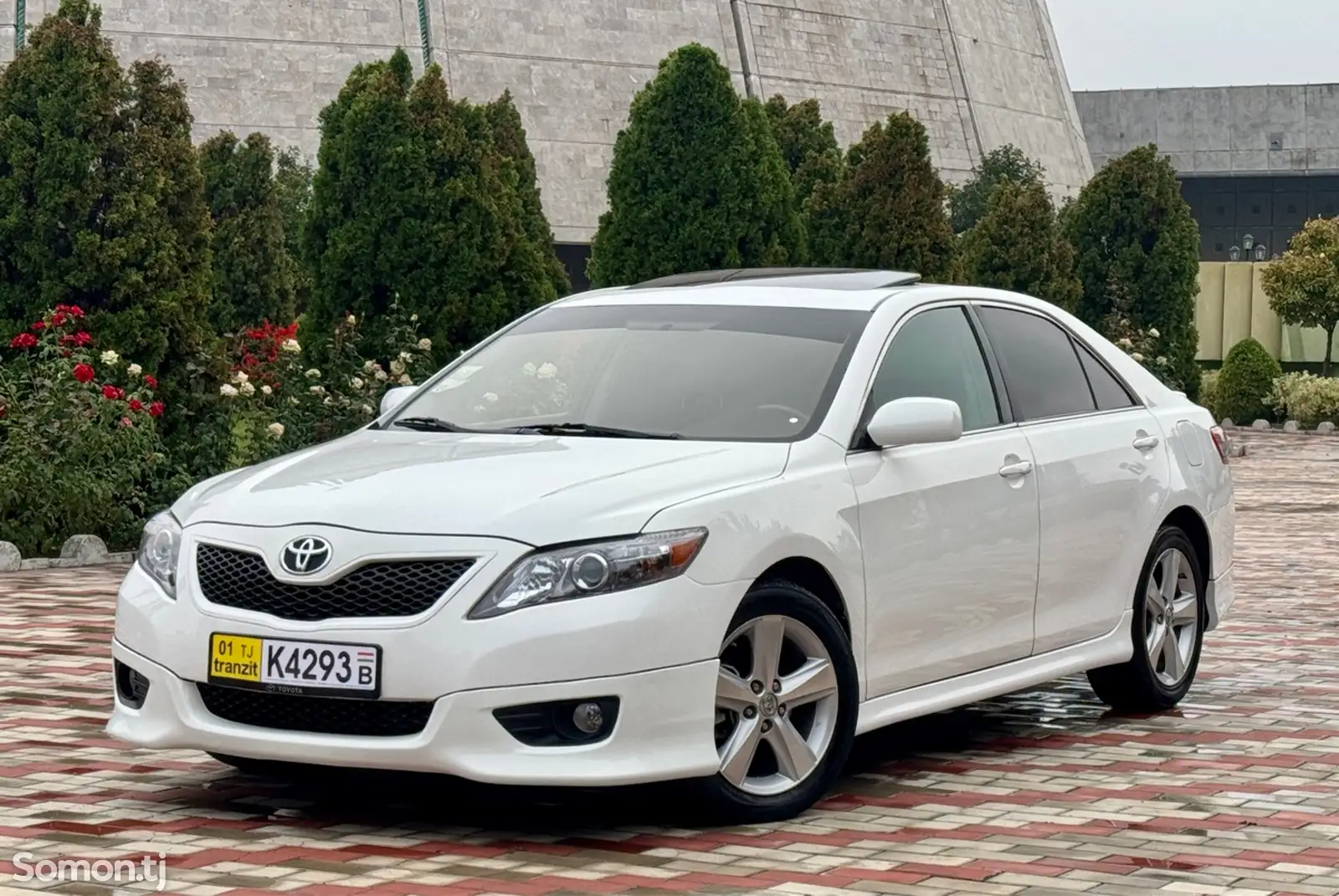 Toyota Camry, 2010-1