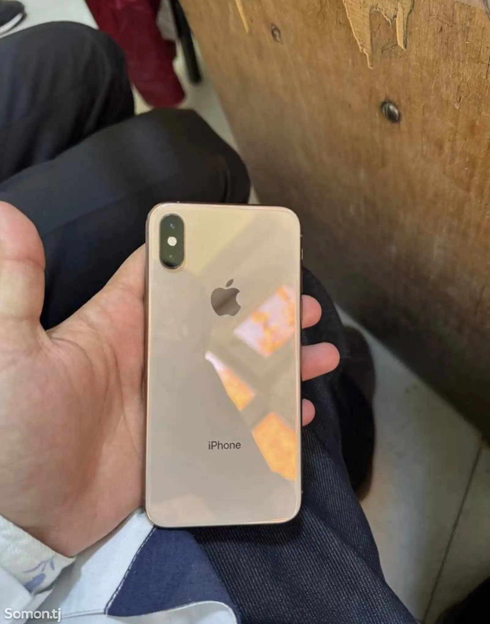 Apple iPhone Xs, 64 gb, Gold-1