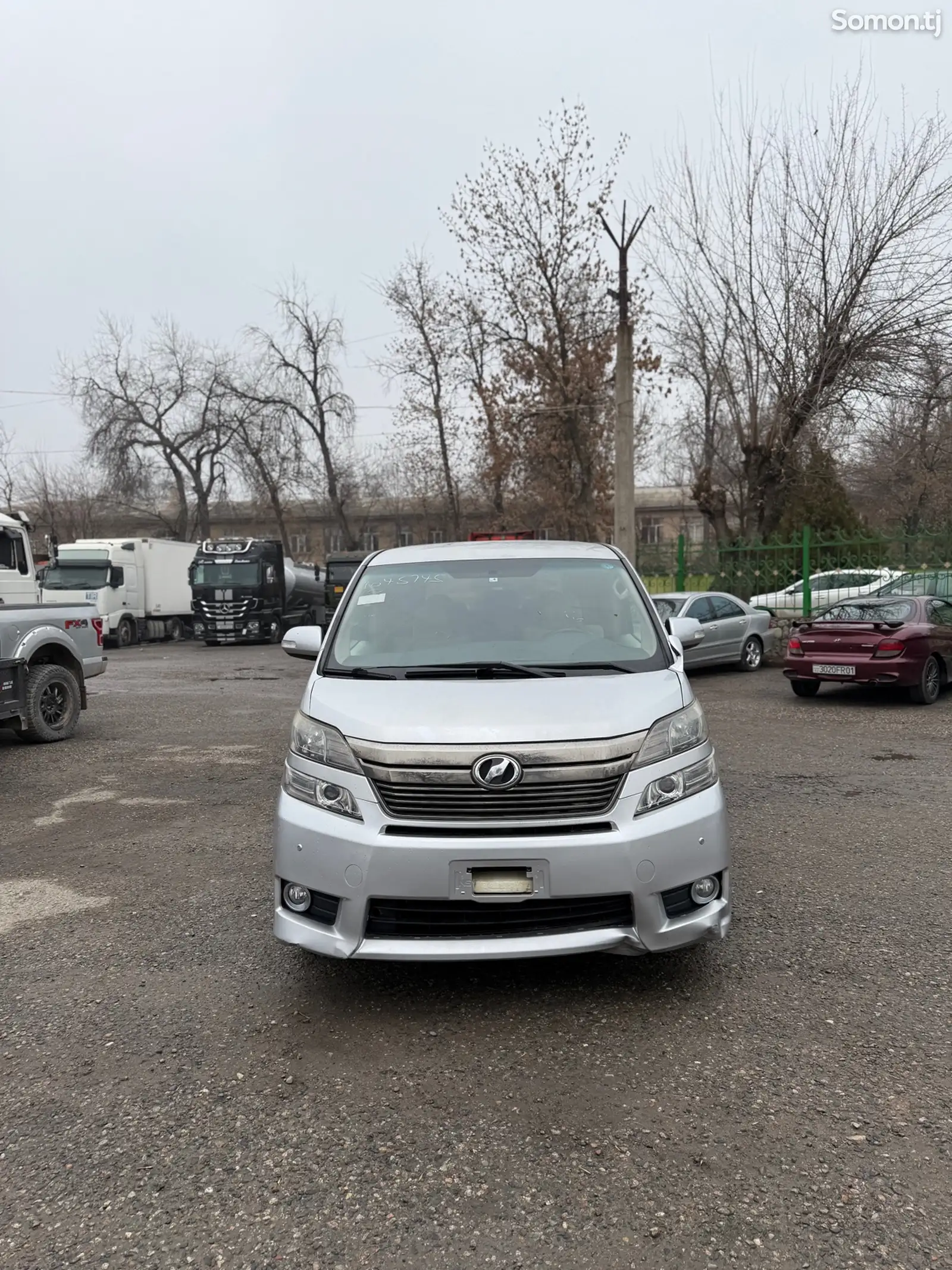 Toyota Vellfire, 2014-1