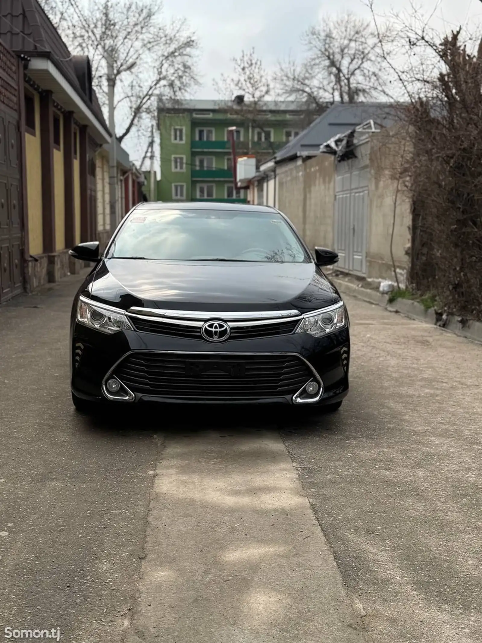 Toyota Camry, 2015-1