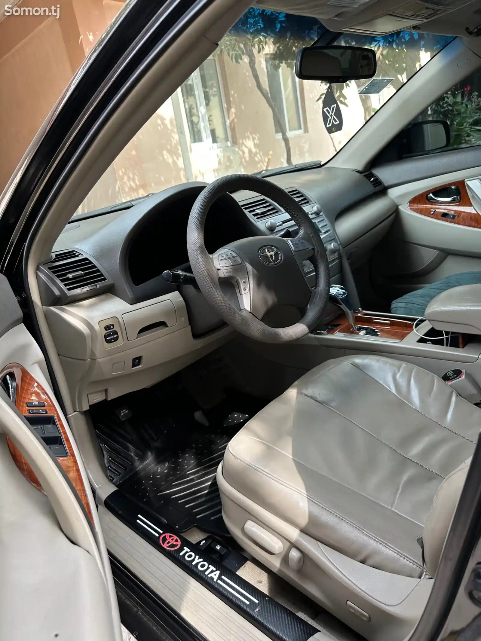 Toyota Camry, 2010-7