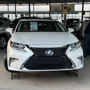 Lexus ES series, 2017