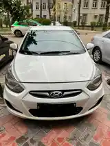 Hyundai Accent, 2012-3