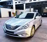 Hyundai Sonata, 2014-4