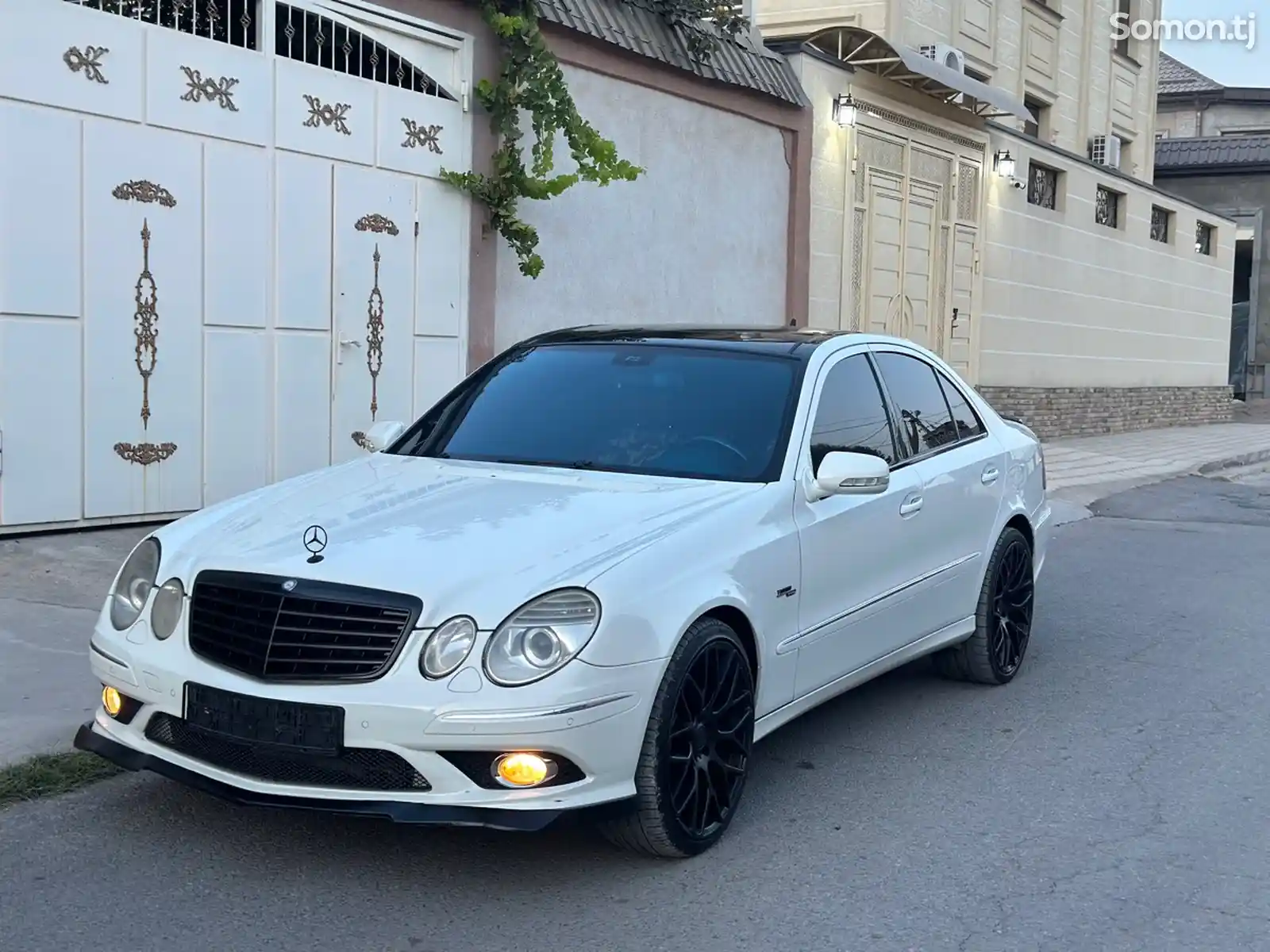 Mercedes-Benz E class, 2008-1