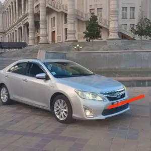 Toyota Camry, 2012