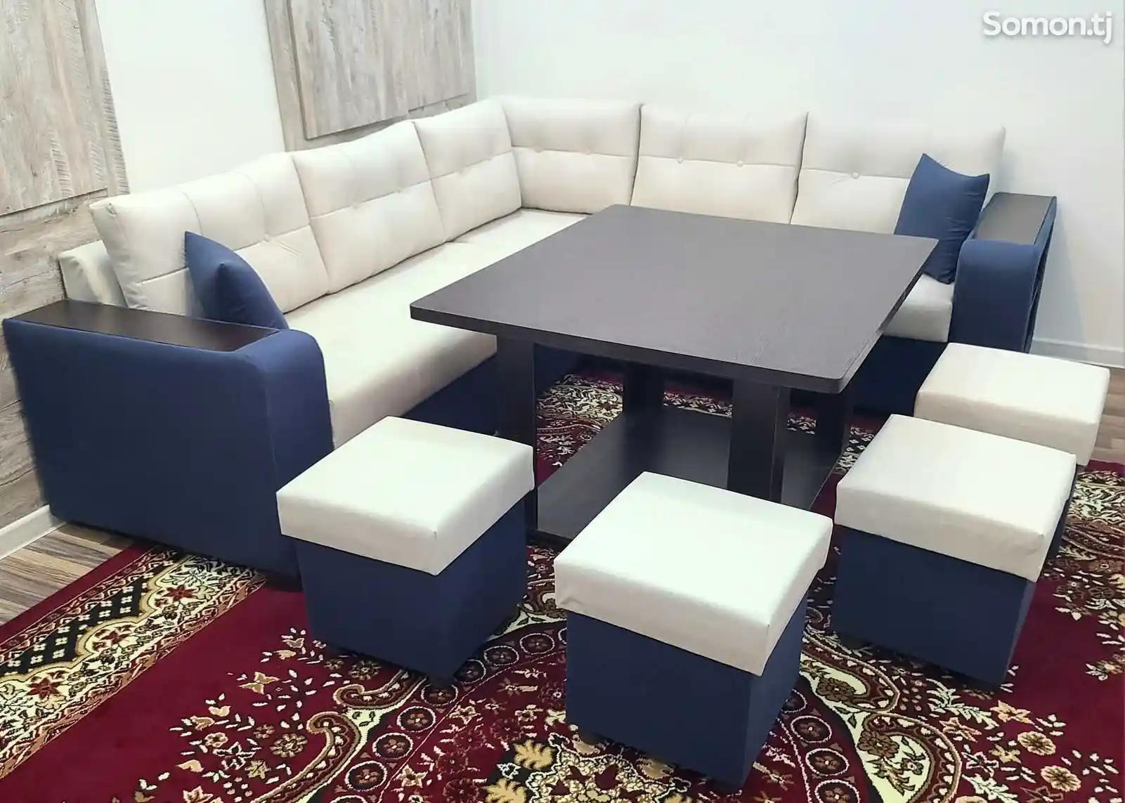 Раскладной диван со столом-4