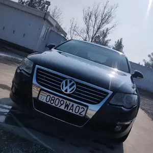 Volkswagen Passat, 2008