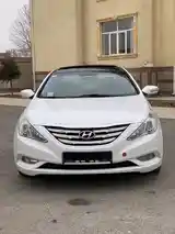 Hyundai Sonata, 2010-2