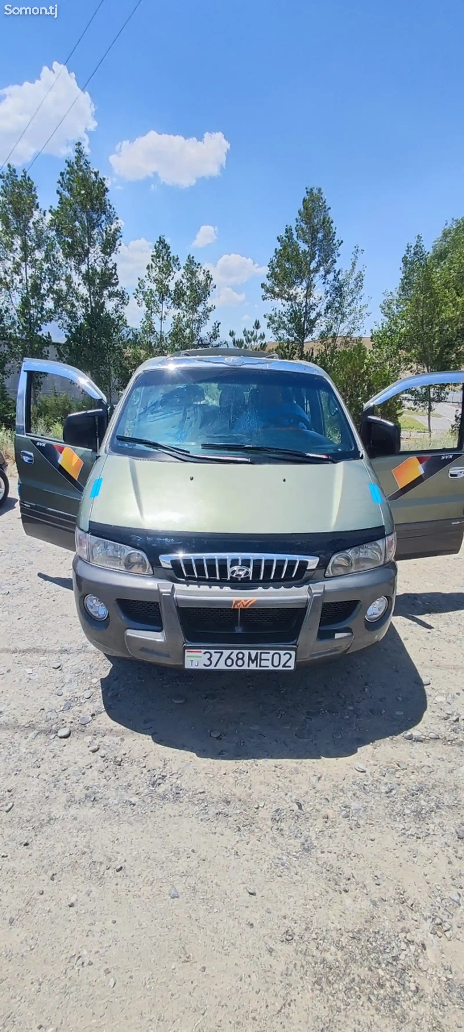 Микроавтобус Hyundai Starex, 2001-4