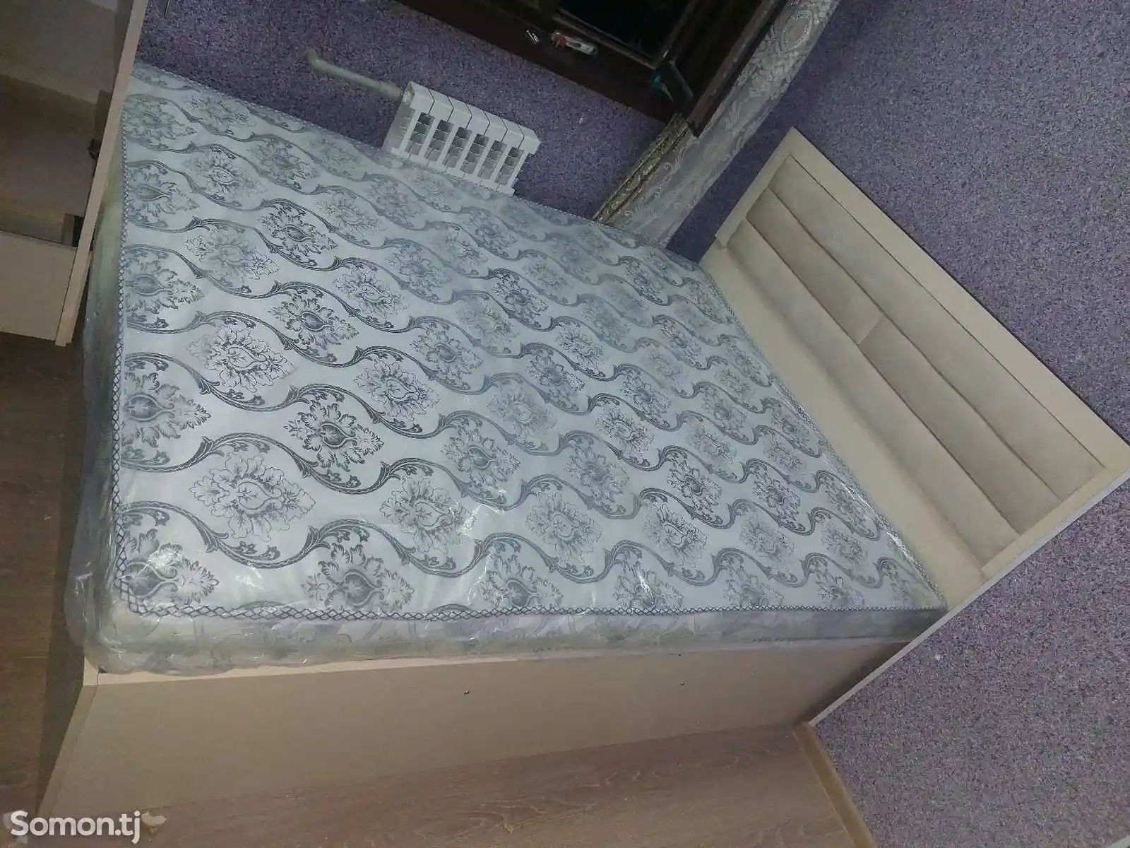 Кровать с матрасом-6