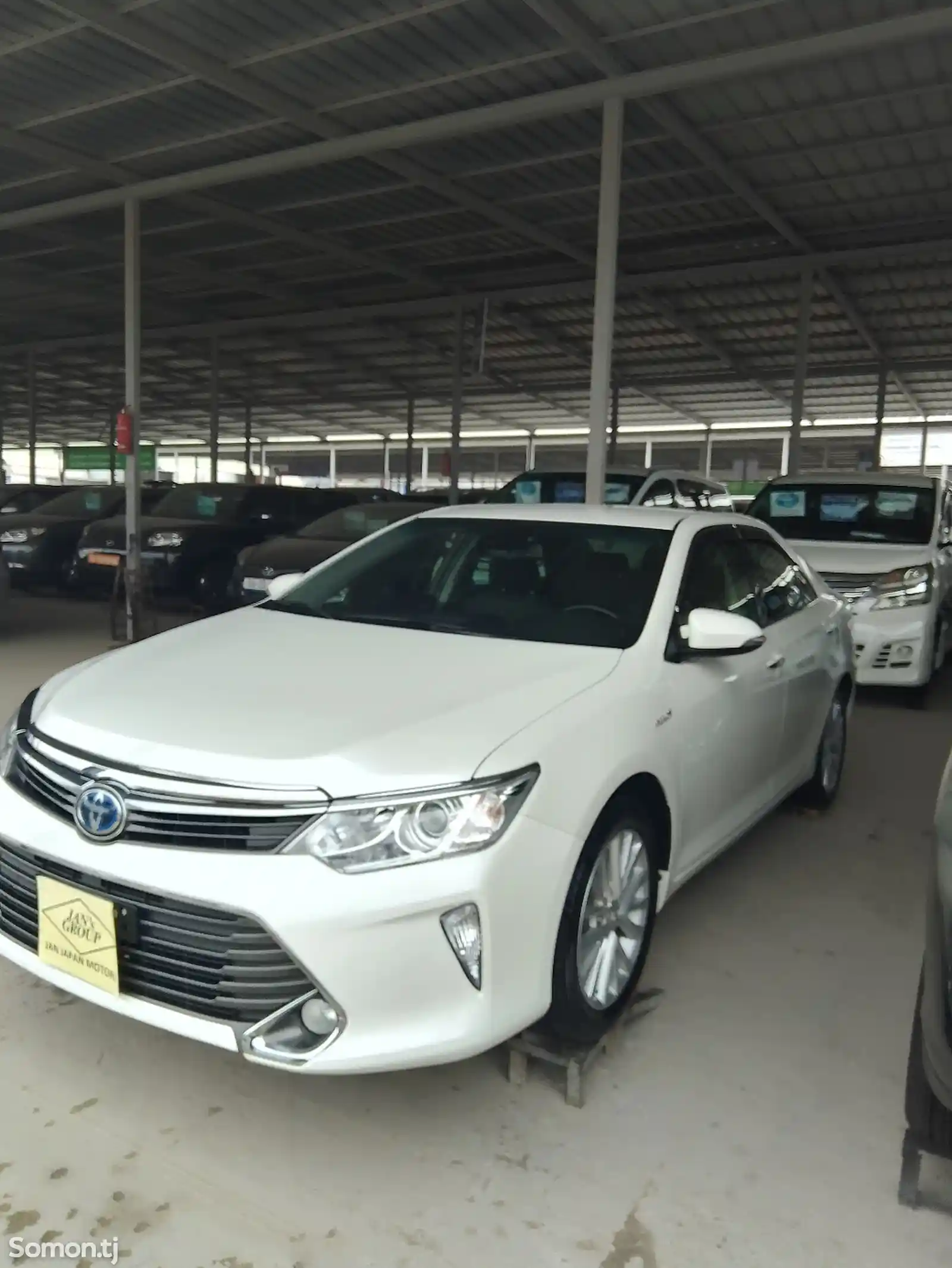 Toyota Camry, 2015-12