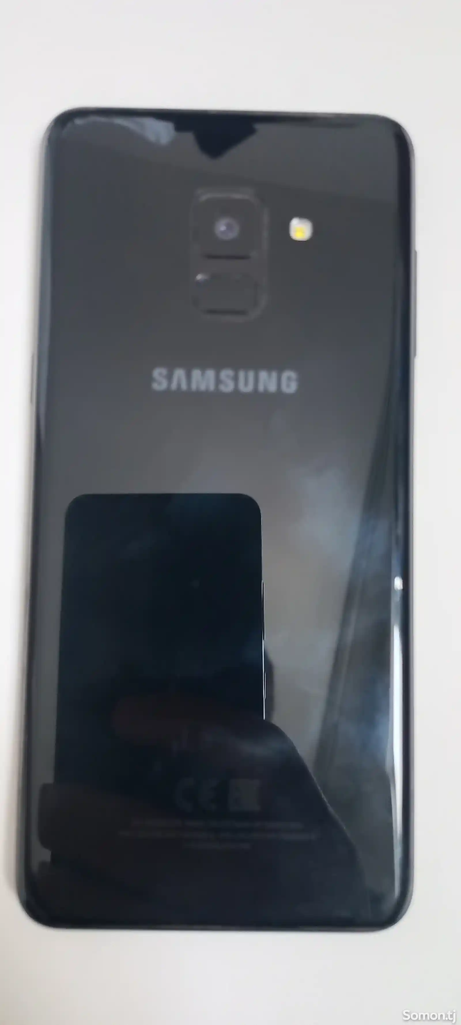 Samsung Galaxy A8-2