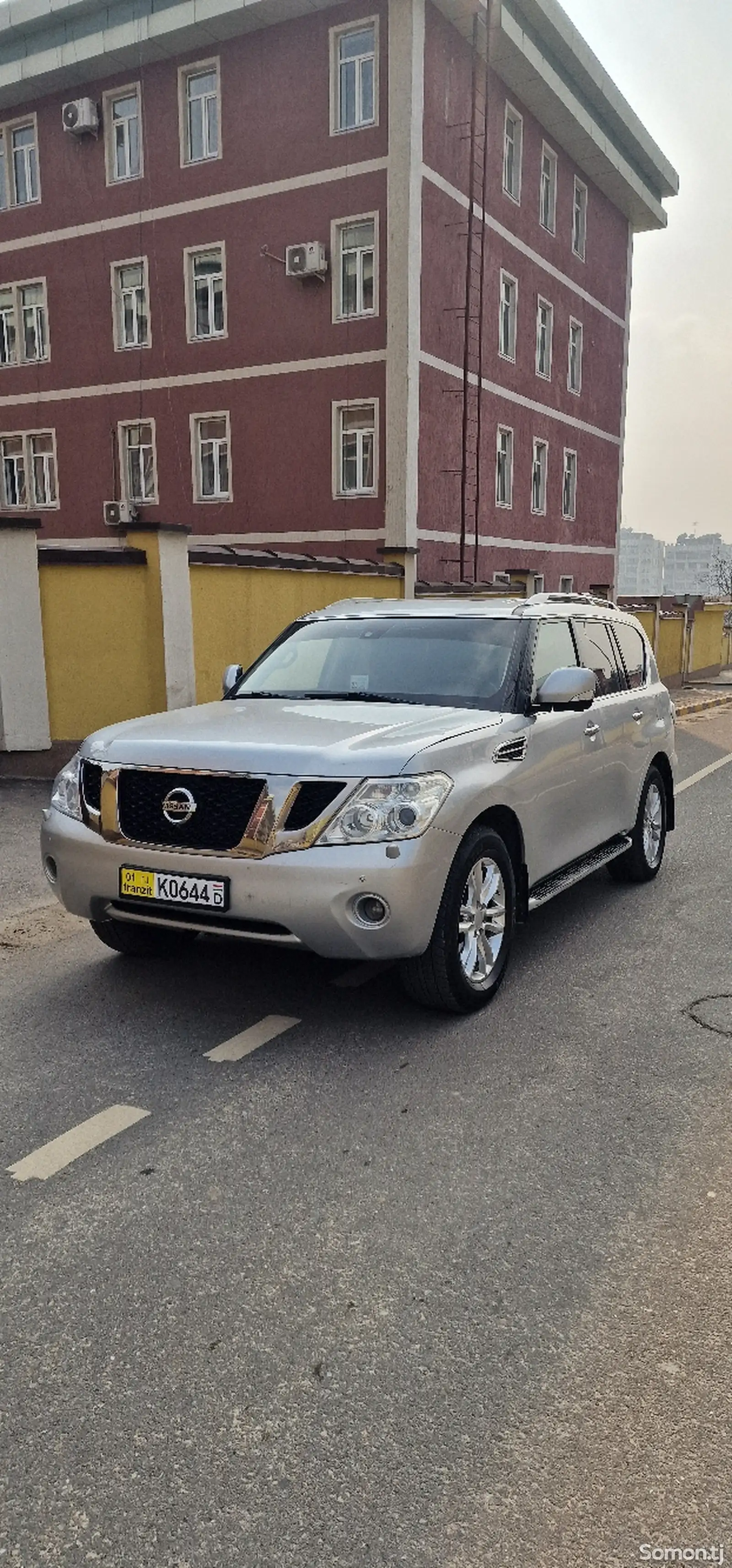 Nissan Patrol, 2011-1