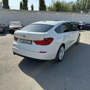 BMW 5 series, 2011