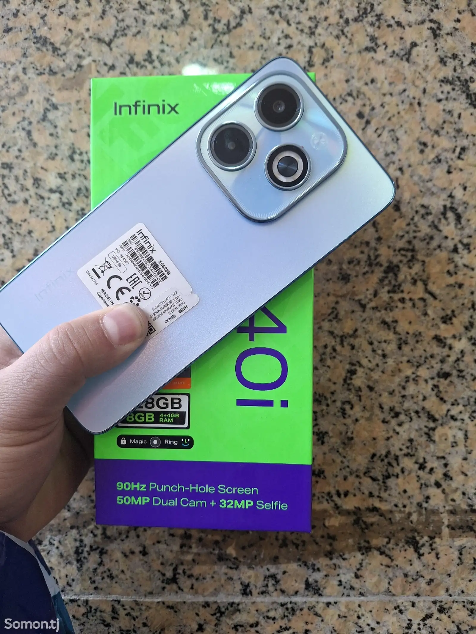 infinix HOT 40i