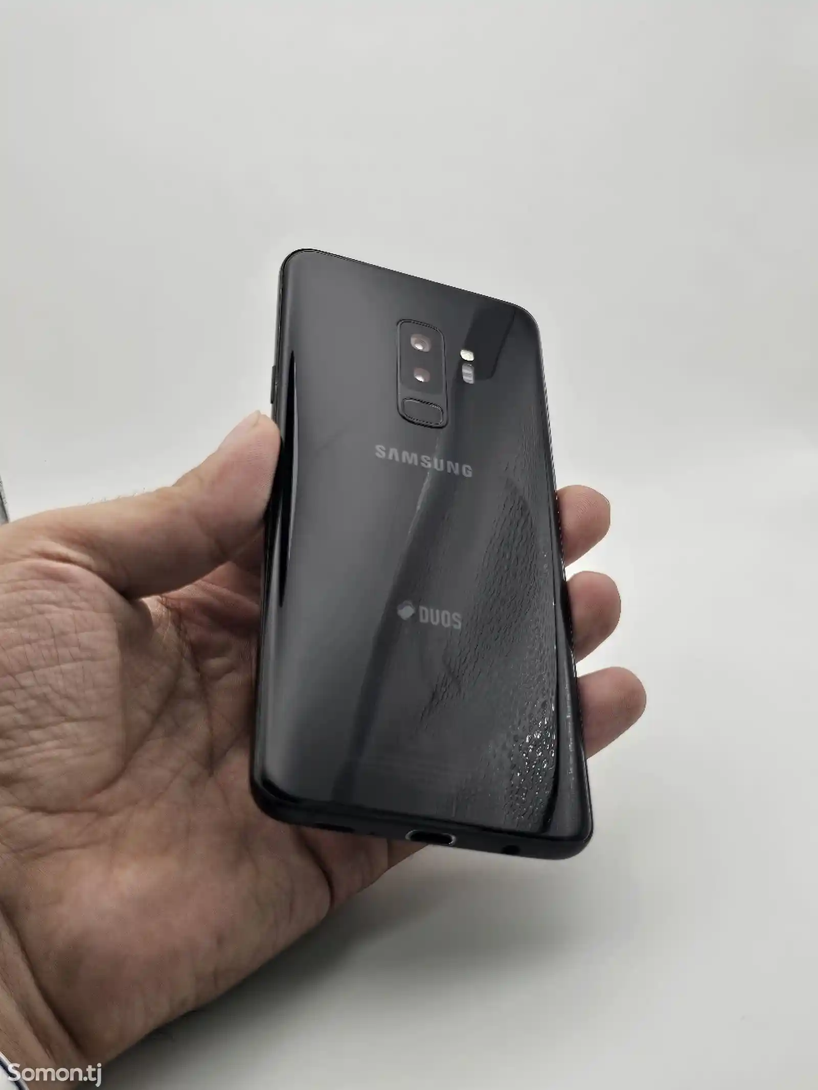 Samsung Galaxy S9 plus-3