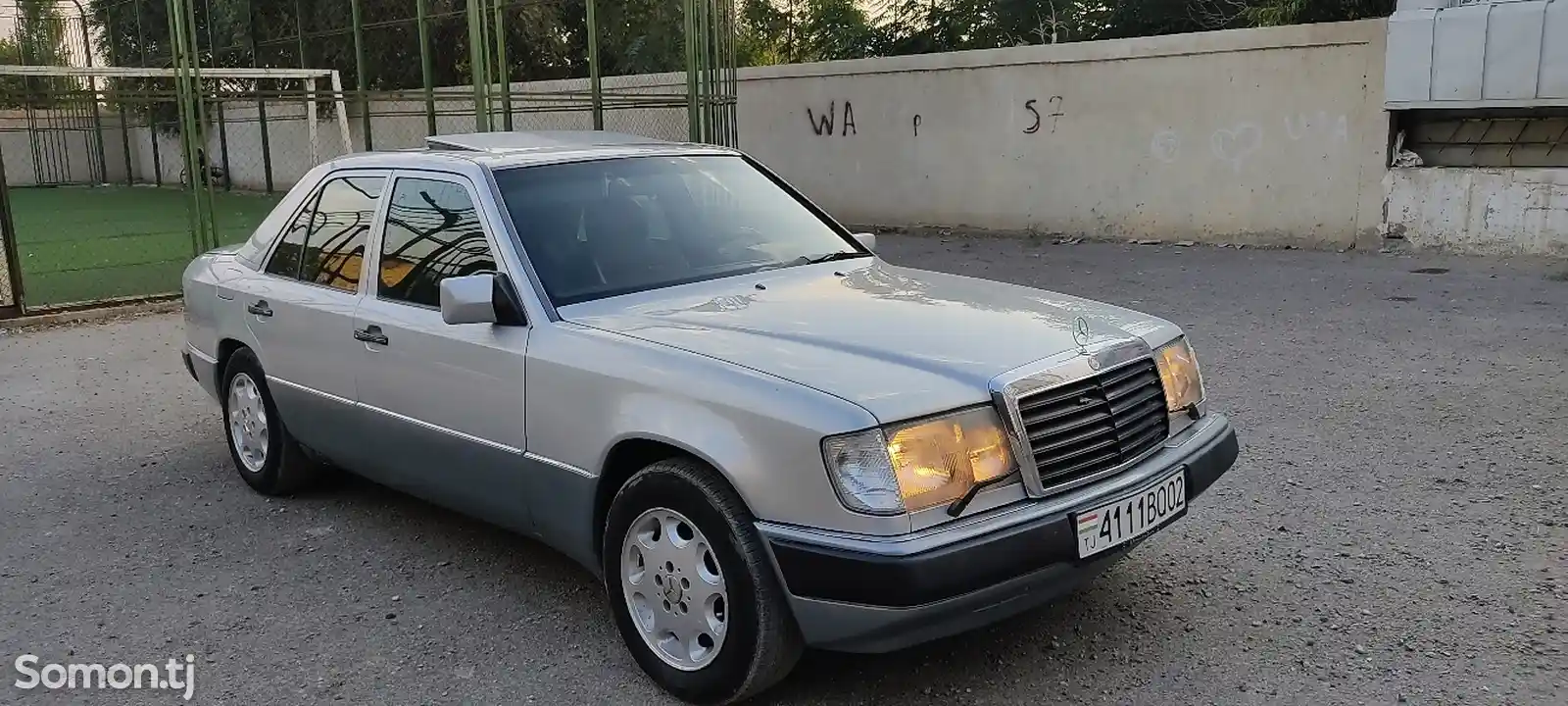 Mercedes-Benz W124, 1993-1