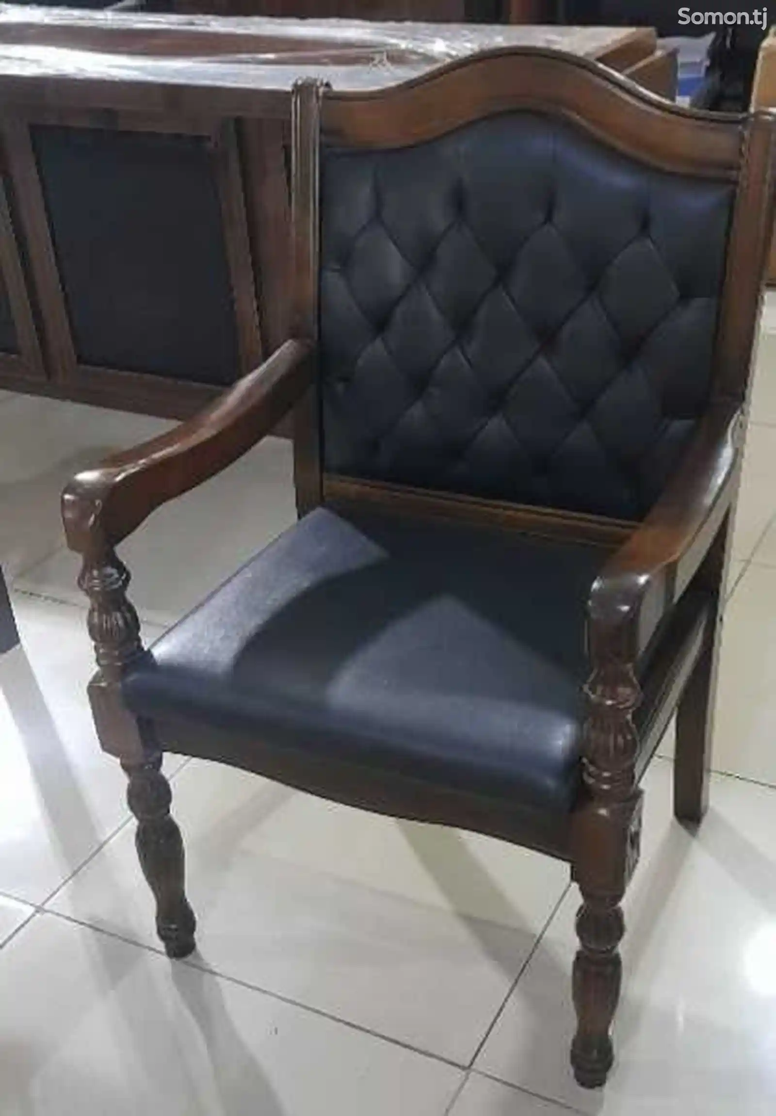 Кресло 0076