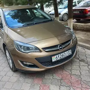 Opel Astra J, 2013