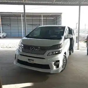 Toyota Vellfire, 2014