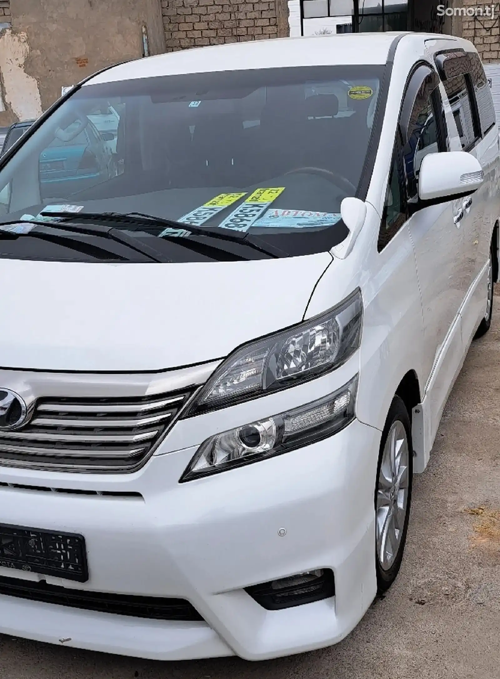 Toyota Vellfire, 2014-1