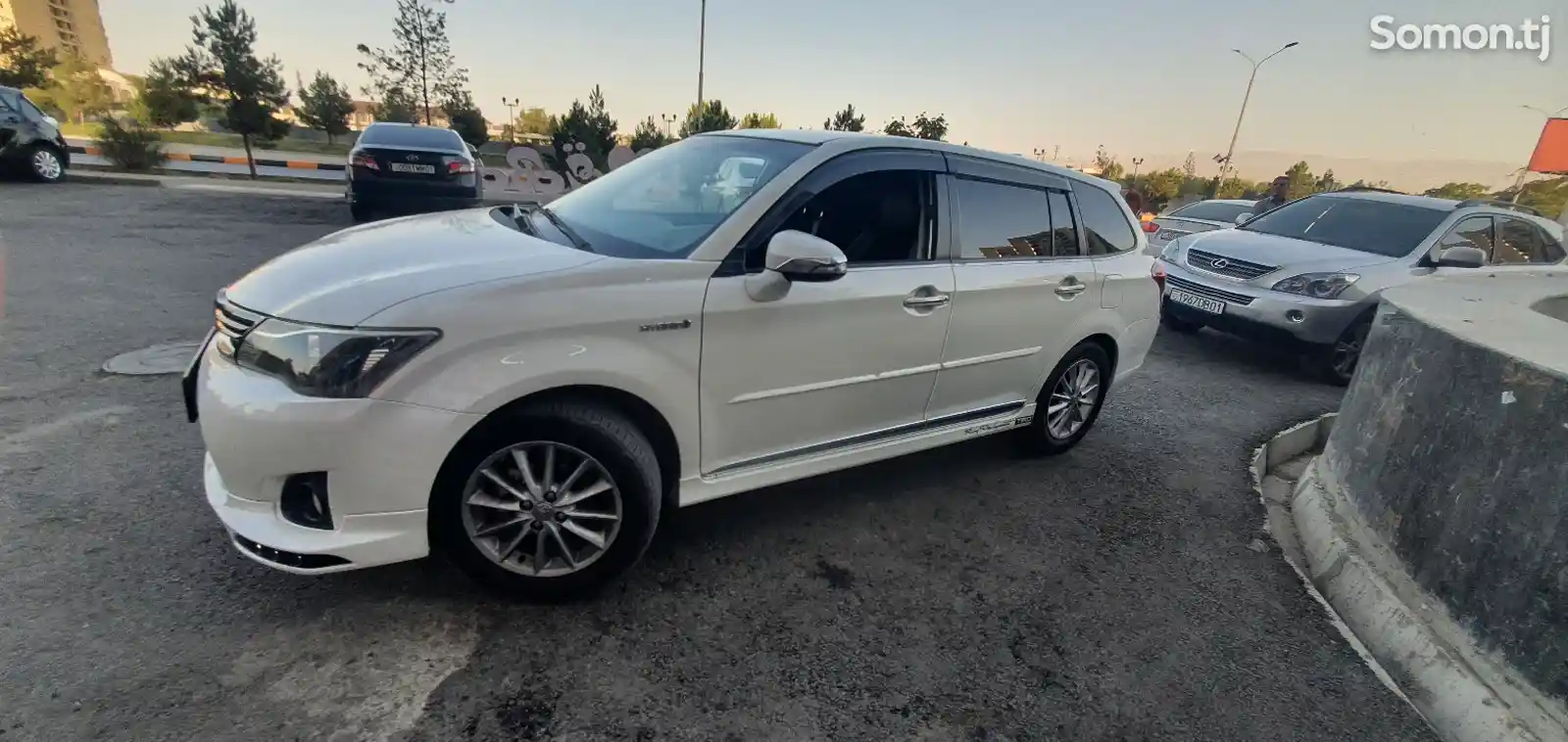 Toyota Fielder, 2014-6