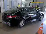 Kia Optima, 2016-5