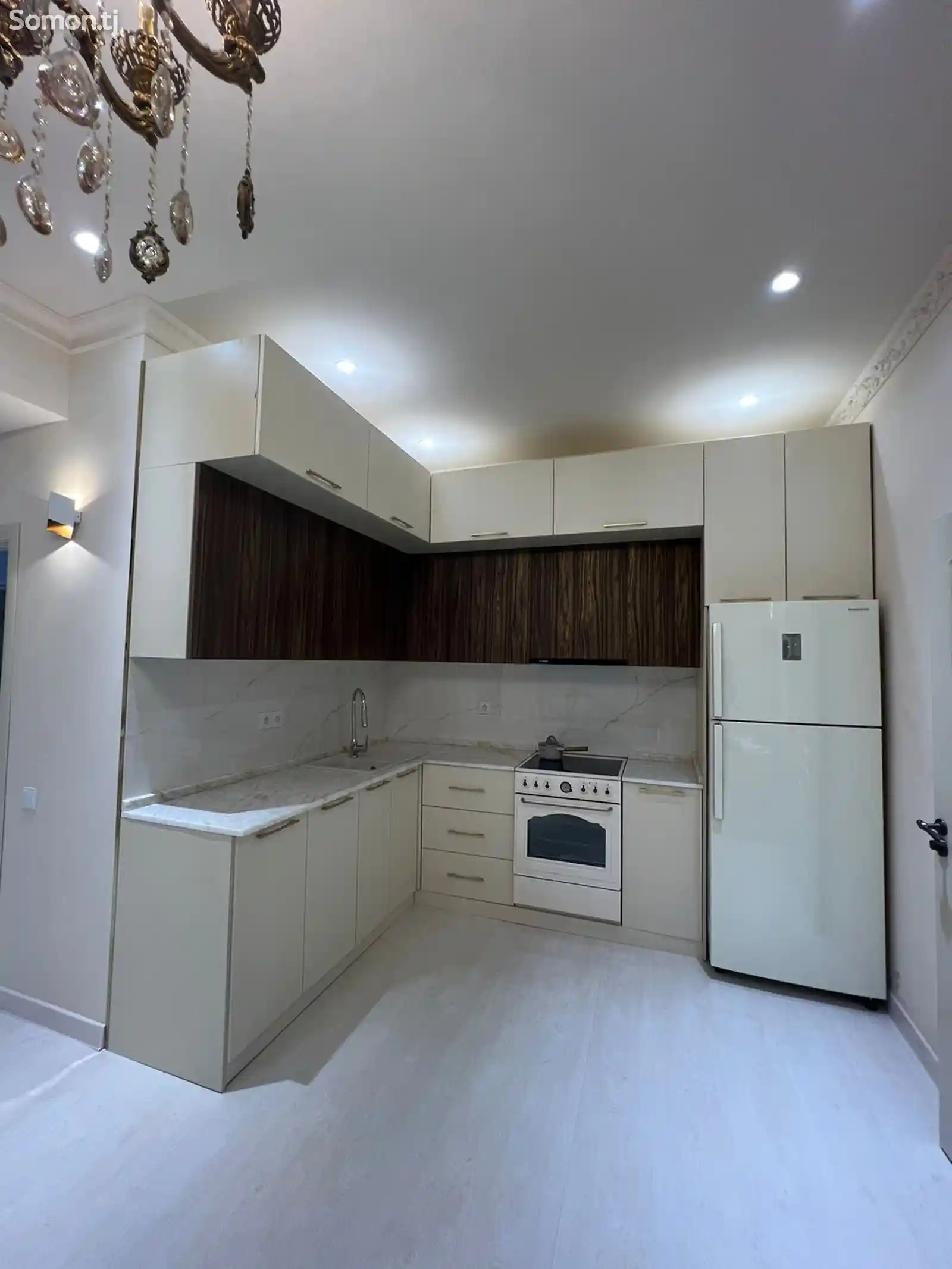 2-комн. квартира, 16 этаж, 75м², БЦ. Созидание-4