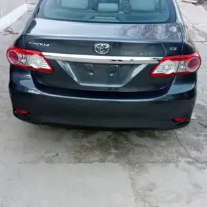 Toyota Corolla, 2013