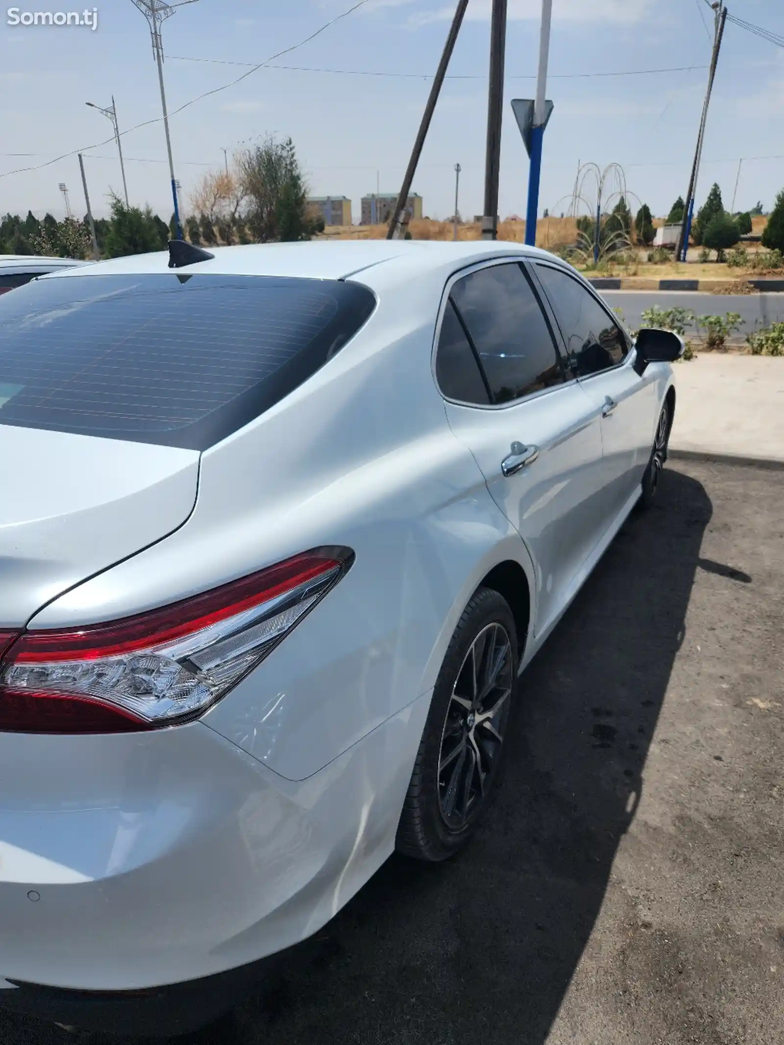 Toyota Camry, 2019-5