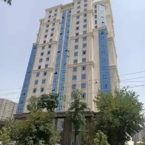 3-комн. квартира, 6 этаж, 117 м², Фирдавси