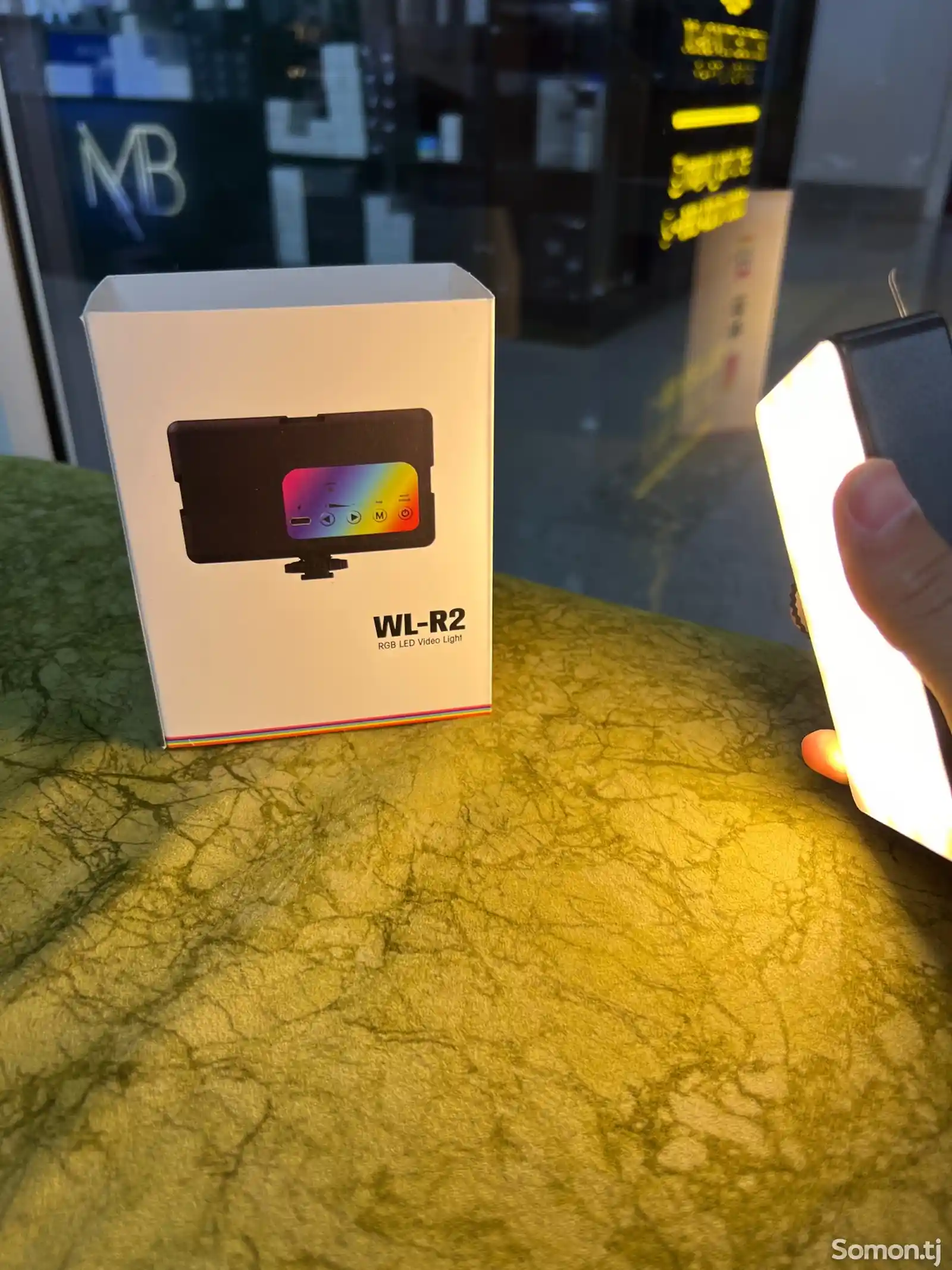 Видеосвет WL-R2 для съёмки фото и видео, осветитель светодиодный LED RGB-4