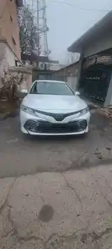 Toyota Camry, 2018-5