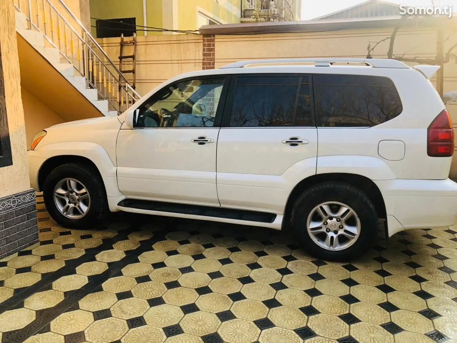 Lexus GX series, 2008-1