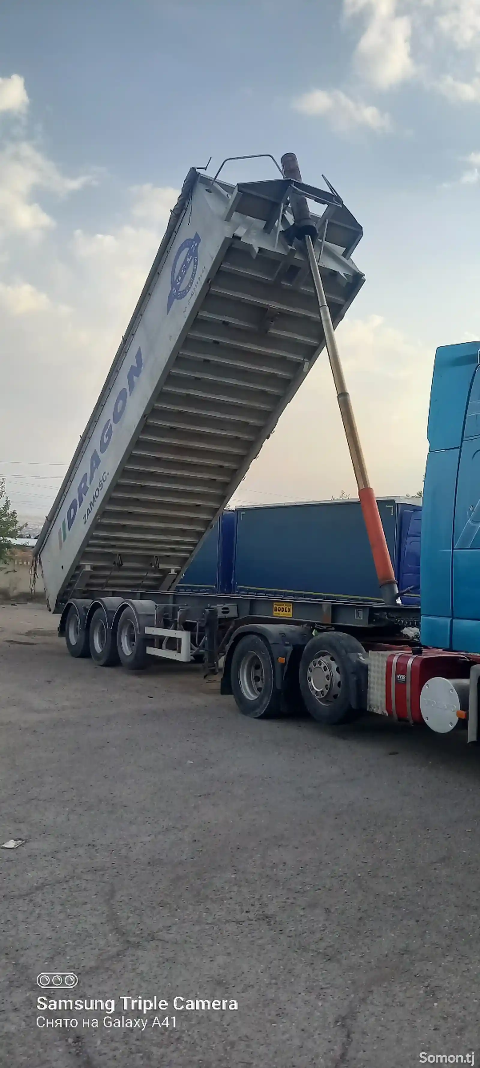 Полуприцеп самосвал Volvo FH 13 480, 2006-4