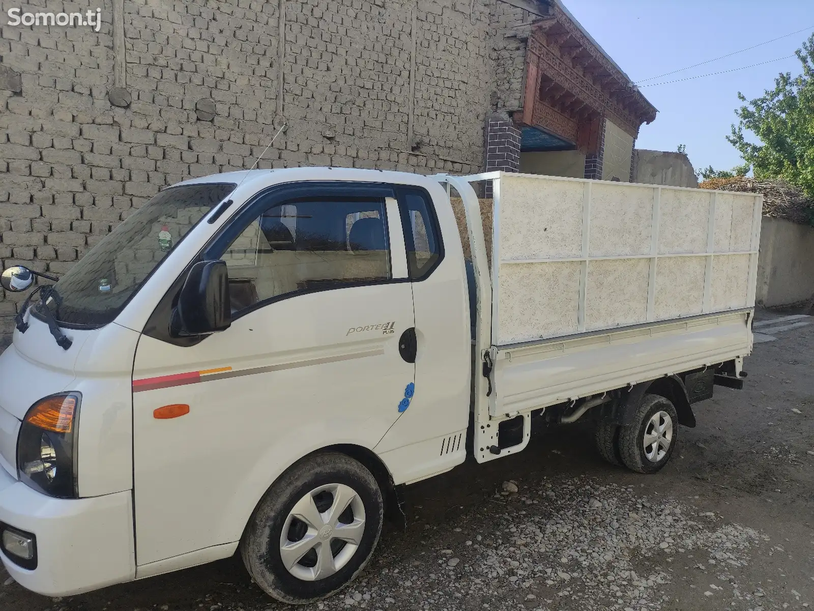 Бортовой автомобиль Hyundai Porter, 2014