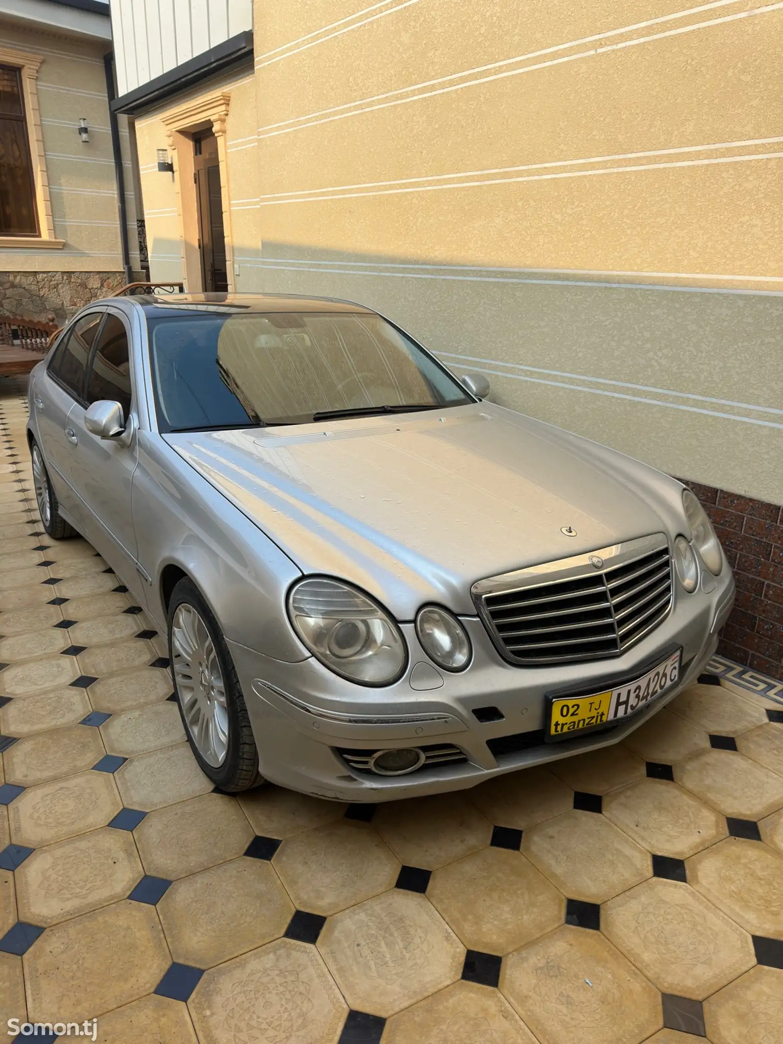 Mercedes-Benz E class, 2009-1