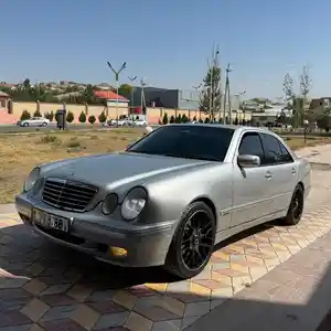 Mercedes-Benz E class, 2000