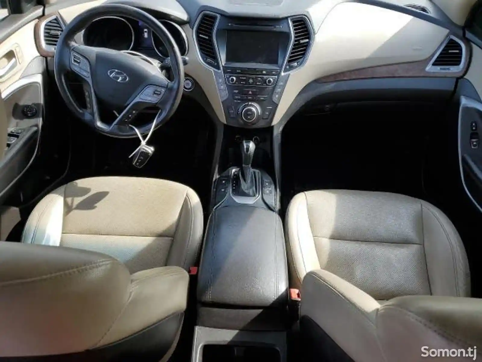 Hyundai Santa Fe, 2015-8