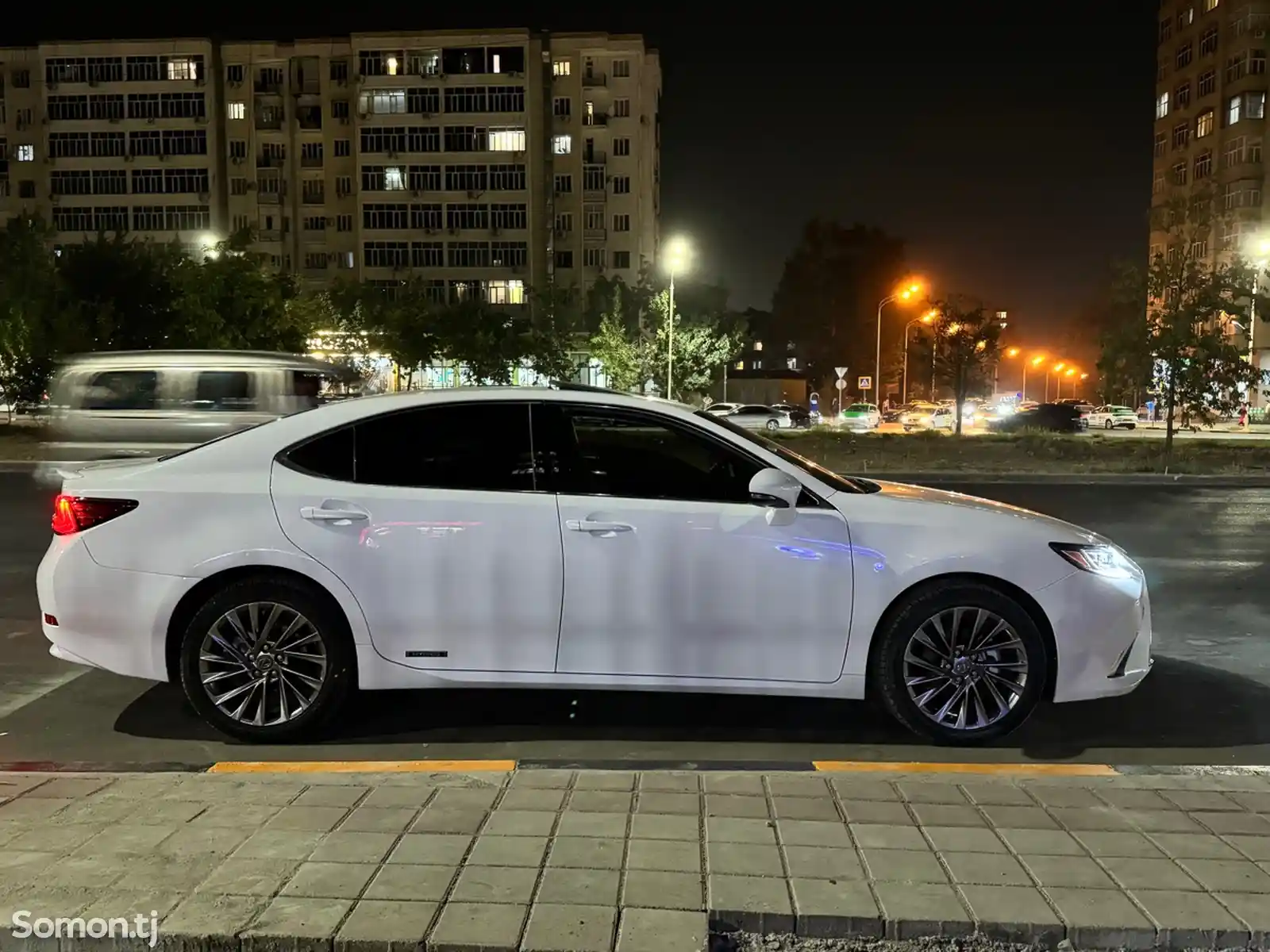 Lexus ES series, 2014-12