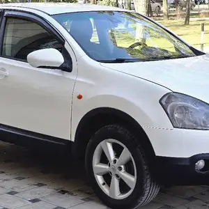 Nissan Qashqai+2, 2008