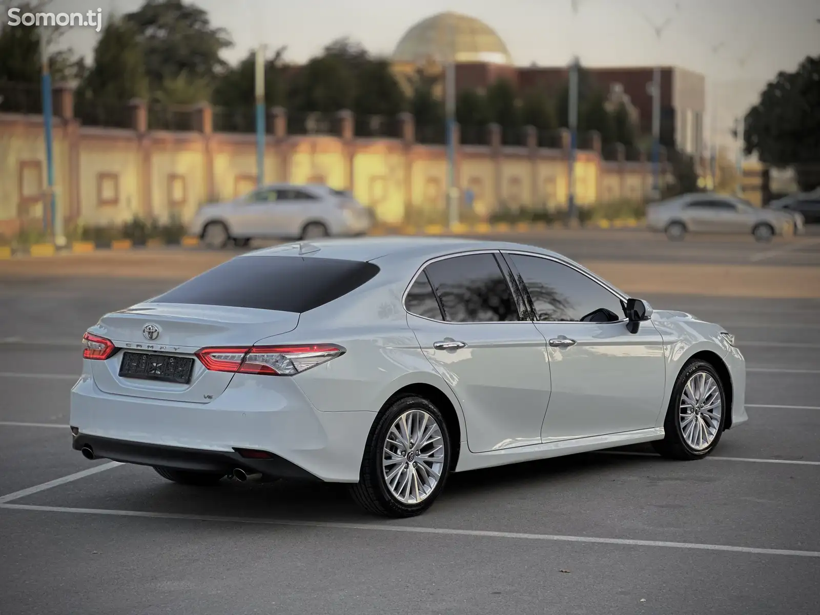 Toyota Camry, 2018-7