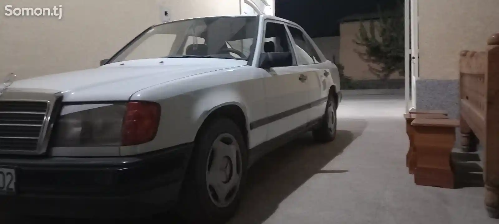 Mercedes-Benz W124, 1989-9